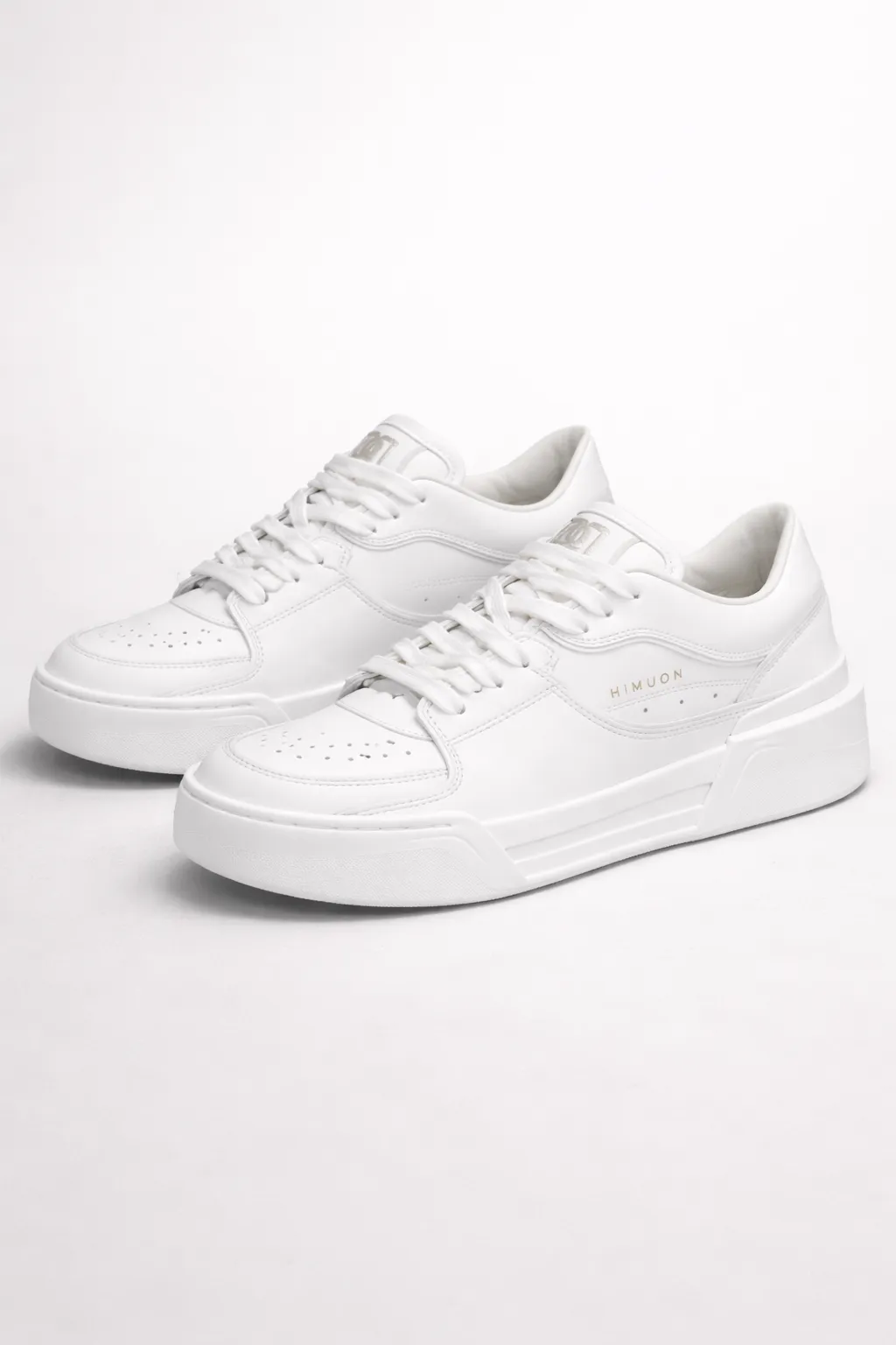 Court Low-Top Sneakers