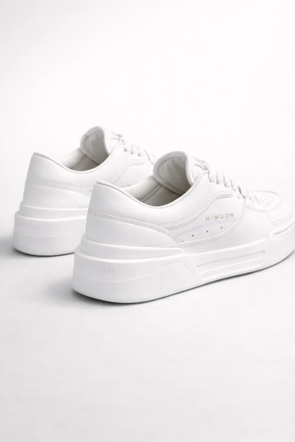 Court Low-Top Sneakers